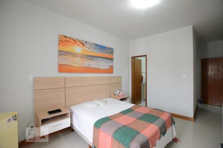 Casa à venda com 250m², 3 quartos e 2 vagasQuarto 1 Suite