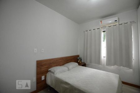 Casa à venda com 250m², 3 quartos e 2 vagasQuarto 2 Suite