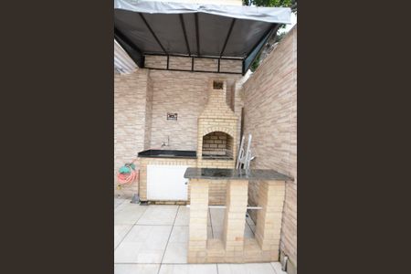 Casa à venda com 250m², 3 quartos e 2 vagasÁrea comum - Churrasqueira