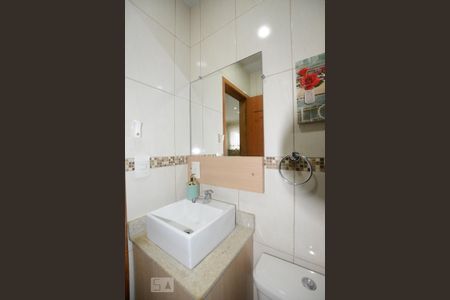 Casa à venda com 250m², 3 quartos e 2 vagasBanheiro  da Área comum