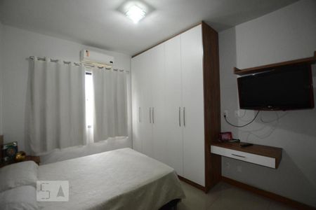 Casa à venda com 250m², 3 quartos e 2 vagasQuarto 2 Suite