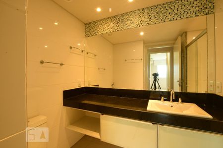 Banheiro Social de apartamento para alugar com 3 quartos, 109m² em Setor Noroeste, Brasília