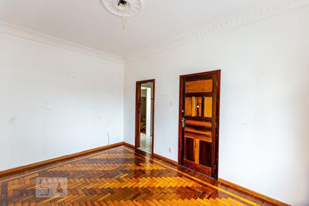 Apartamento à venda com 110m², 3 quartos e sem vagaSala