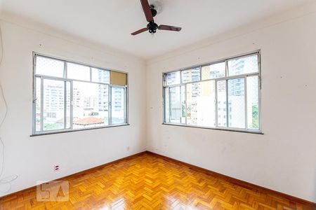 Apartamento à venda com 110m², 3 quartos e sem vagaBanheiro do Quarto 2