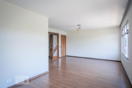 Sala 1 de apartamento para alugar com 3 quartos, 168m² em Rebouças, Curitiba