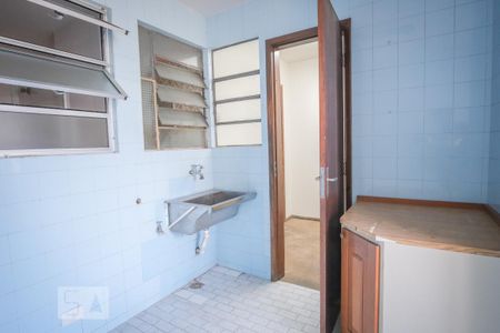 Apartamento para alugar com 168m², 3 quartos e 1 vagaÁrea de Serviço