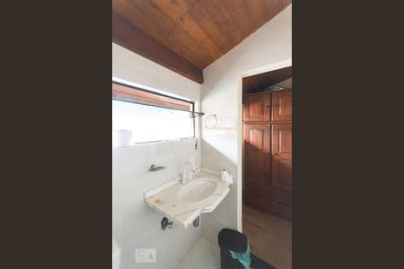 Lavabo de casa à venda com 4 quartos, 200m² em Nova Petrópolis, São Bernardo do Campo