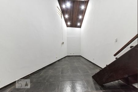 Sala de casa para alugar com 1 quarto, 70m² em Nova Petrópolis, São Bernardo do Campo