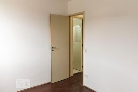 Quarto 2 de apartamento para alugar com 2 quartos, 48m² em Vila Amália (Zona Norte), São Paulo