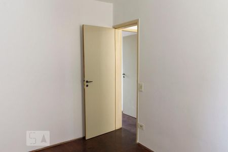 Quarto 1 de apartamento para alugar com 2 quartos, 48m² em Vila Amália (Zona Norte), São Paulo