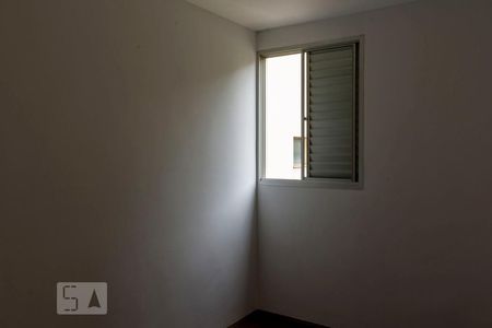 Quarto 1 de apartamento para alugar com 2 quartos, 48m² em Vila Amália (Zona Norte), São Paulo