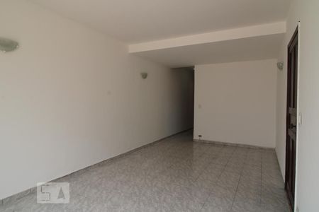 Sala de casa para alugar com 3 quartos, 98m² em Vila Cordeiro, São Paulo