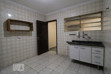 Casa para alugar com 98m², 3 quartos e 2 vagasCozinha