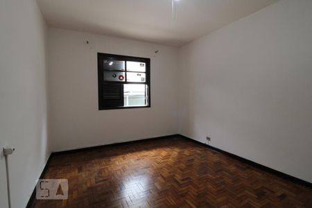 Quarto 2 de casa para alugar com 3 quartos, 98m² em Vila Cordeiro, São Paulo