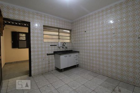 Casa para alugar com 98m², 3 quartos e 2 vagasCozinha
