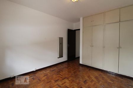 Quarto 1 de casa para alugar com 3 quartos, 98m² em Vila Cordeiro, São Paulo