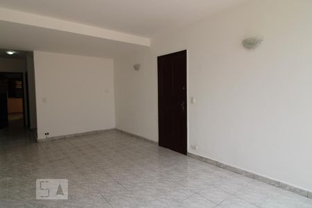 Sala de casa para alugar com 3 quartos, 98m² em Vila Cordeiro, São Paulo