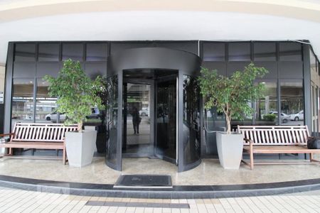 Apartamento à venda com 43m², 1 quarto e 1 vagaFachada