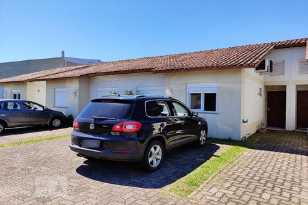 Casa de condomínio para alugar com 111m², 2 quartos e 2 vagasFachada