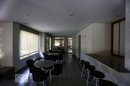 Apartamento para alugar com 45m², 1 quarto e 1 vagaÁrea comum - Salão de festas