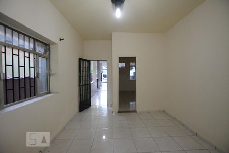 Sala de casa à venda com 2 quartos, 120m² em Braz de Pina, Rio de Janeiro