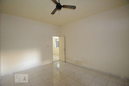 Quarto 1 de casa à venda com 2 quartos, 120m² em Braz de Pina, Rio de Janeiro