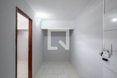 Sala  de kitnet/studio para alugar com 1 quarto, 25m² em Santa Efigênia, Belo Horizonte