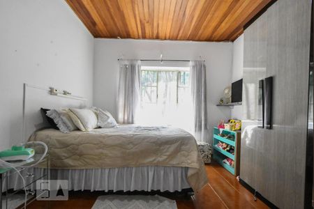Quarto 01 de casa à venda com 4 quartos, 500m² em Vila Cordeiro, São Paulo
