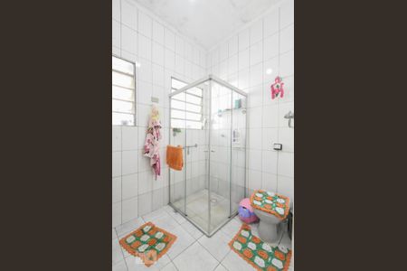 Banheiro 01 de casa à venda com 4 quartos, 500m² em Vila Cordeiro, São Paulo