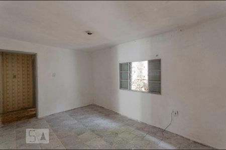 Quarto de casa para alugar com 1 quarto, 56m² em Vila Robertina, São Paulo