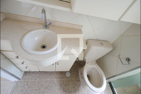 Apartamento à venda com 56m², 2 quartos e 1 vaga Apartamento à venda com 56m², 2 quartos e 1 vagaBanheiro