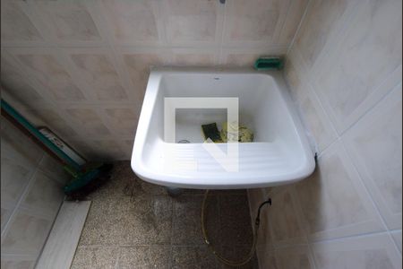 Apartamento à venda com 56m², 2 quartos e 1 vaga Apartamento à venda com 56m², 2 quartos e 1 vagaÁrea de Serviço