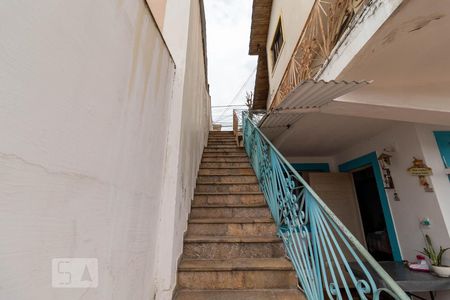 Casa para alugar com 40m², 1 quarto e sem vagaEscada
