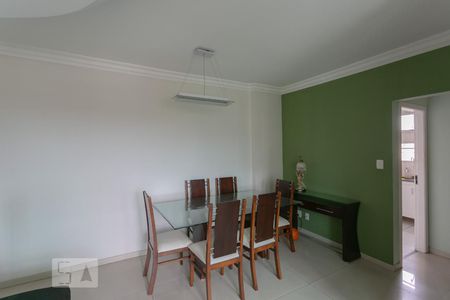 Sala de apartamento para alugar com 2 quartos, 65m² em Ipiranga, Belo Horizonte