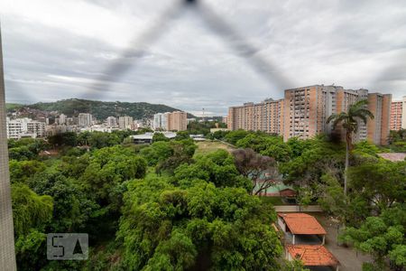 Vista da Sala de apartamento para alugar com 2 quartos, 75m² em Grajaú, Rio de Janeiro