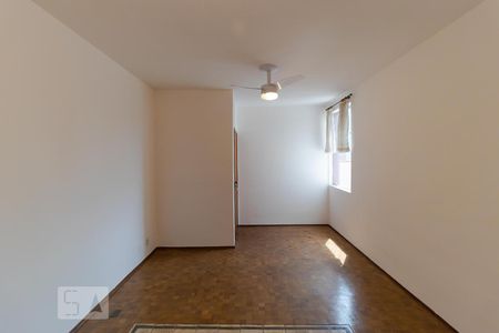 Apartamento para alugar com 70m², 2 quartos e 1 vagaSalas