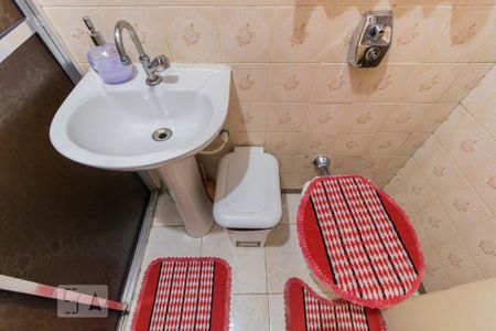 Casa à venda com 141m², 4 quartos e 1 vagaDetalhe banheiro