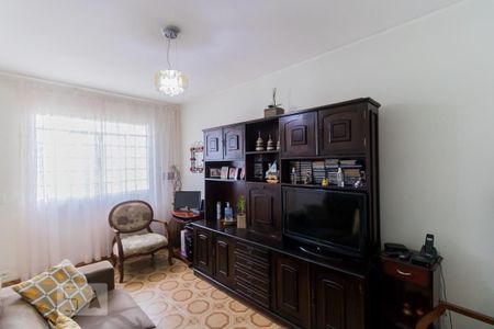 Casa à venda com 141m², 4 quartos e 1 vagaSala