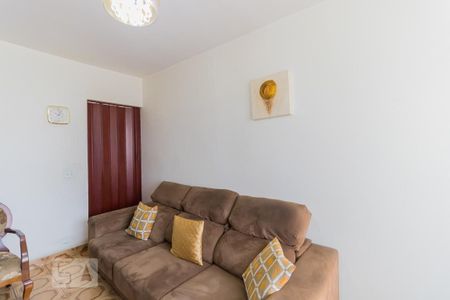 Casa à venda com 141m², 4 quartos e 1 vagaSala