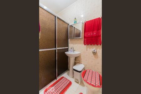 Casa à venda com 141m², 4 quartos e 1 vagaBanheiro