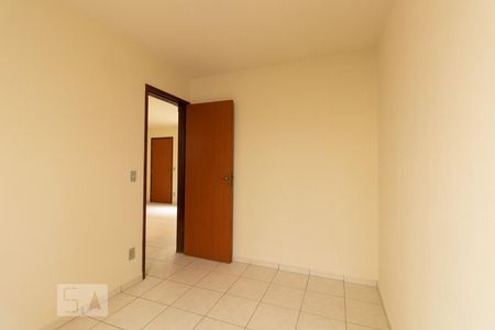 Quarto 2 de apartamento para alugar com 2 quartos, 44m² em Floradas de São José, São José dos Campos