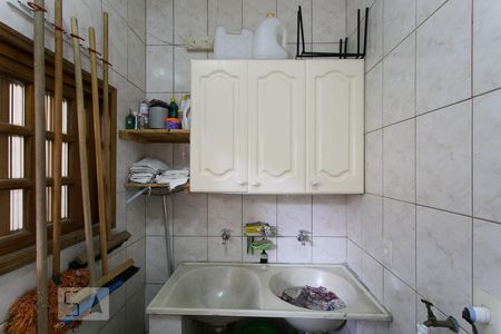 Casa à venda com 75m², 5 quartos e 3 vagasÁrea de Serviço