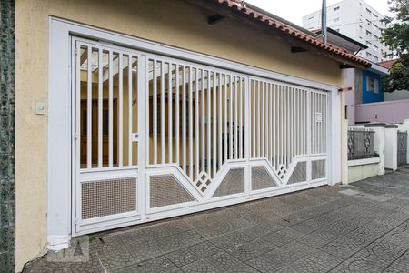 Casa à venda com 75m², 5 quartos e 3 vagasFachada