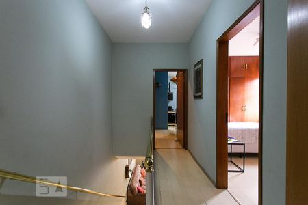 Casa à venda com 75m², 5 quartos e 3 vagasCorredor