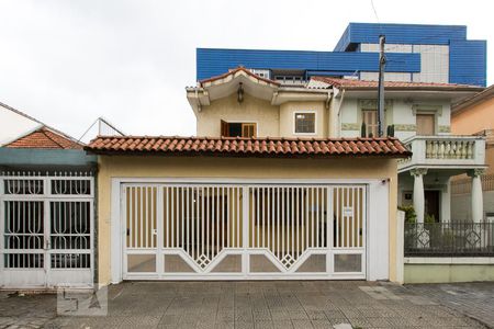 Casa à venda com 75m², 5 quartos e 3 vagasFachada