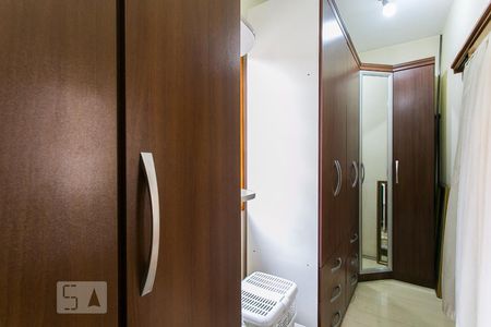 Casa à venda com 75m², 5 quartos e 3 vagasCloset da Suíte 3