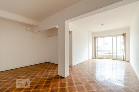Apartamento à venda com 192m², 3 quartos e 1 vaga Apartamento à venda com 192m², 3 quartos e 1 vagaSala