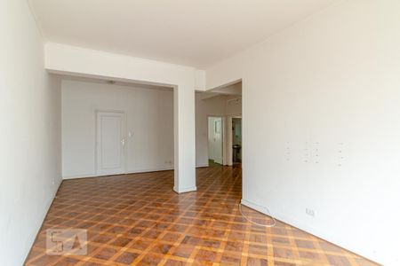 Apartamento à venda com 192m², 3 quartos e 1 vaga Apartamento à venda com 192m², 3 quartos e 1 vagaSala