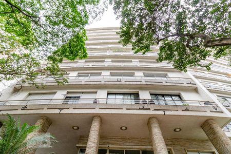 Apartamento à venda com 192m², 3 quartos e 1 vaga Apartamento à venda com 192m², 3 quartos e 1 vagaFachada