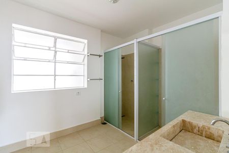Apartamento à venda com 192m², 3 quartos e 1 vaga Apartamento à venda com 192m², 3 quartos e 1 vagaBanheiro 1